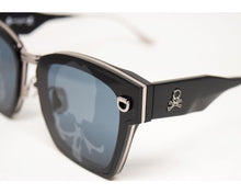 Load image into Gallery viewer, A Bathing Ape x Mastermind MM005
